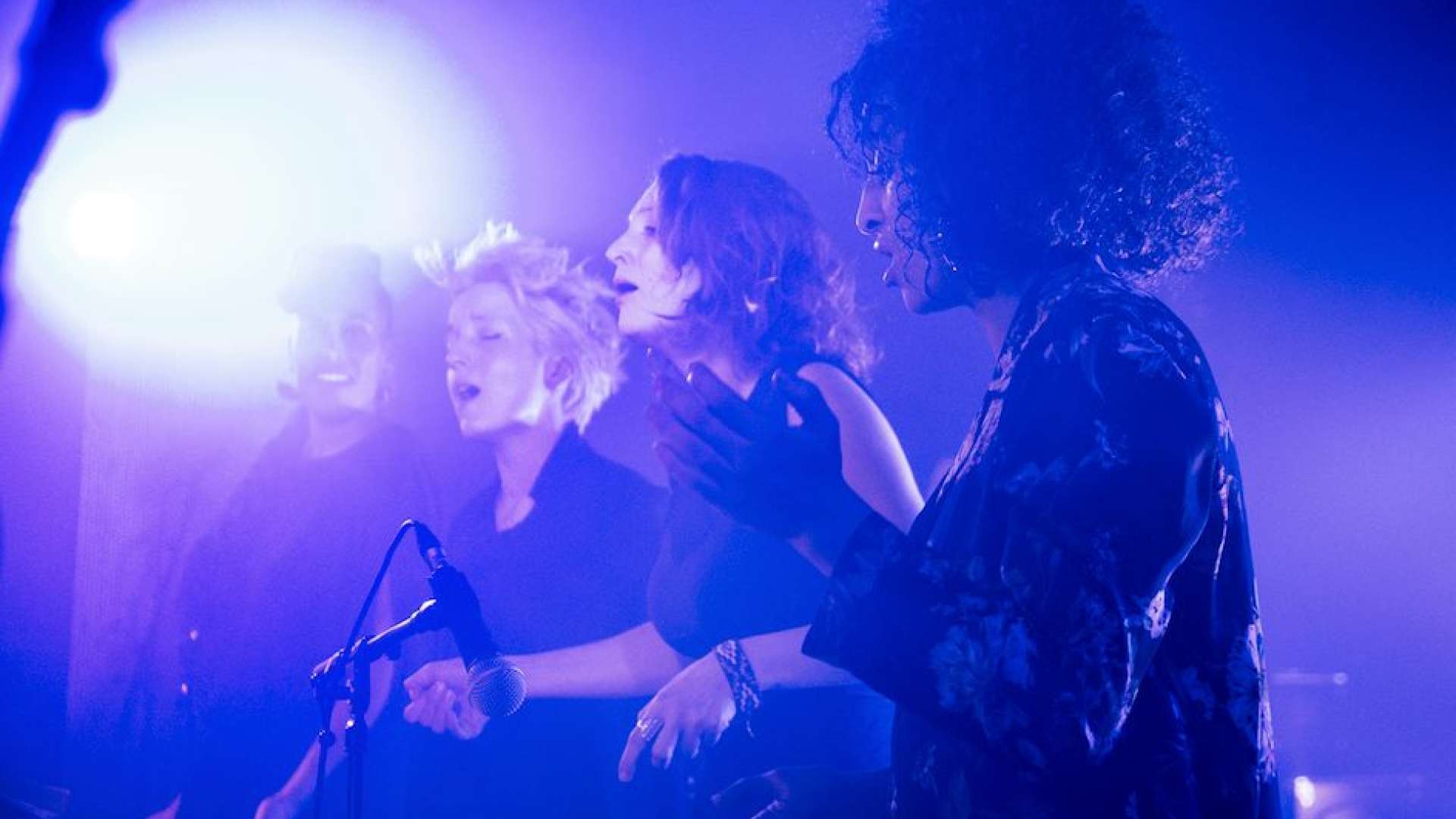Protest Songs Jeanne Added Cam lia Jordana L Rapha le Lannad re protest-songs-jeanne-added-cam-lia-jordana-l-rapha-le-lannad-re